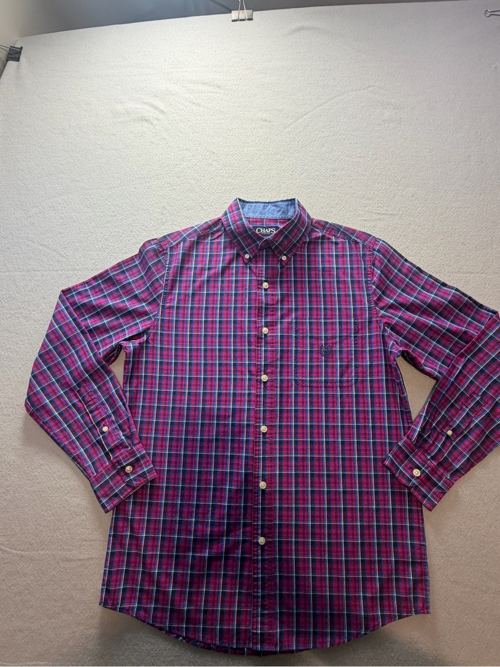 CHAPS Men’s Small Red Blue Plaid Long Sleeve Button Down Shirt